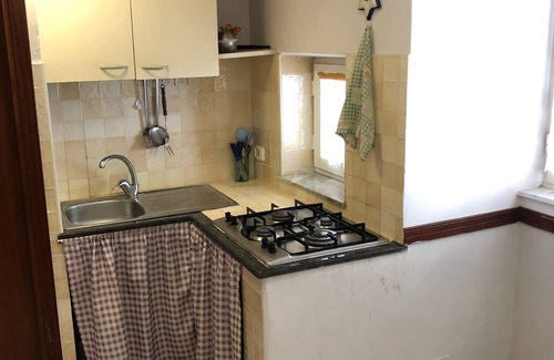 Torre del Greco House | Mini Apartment 20 meters from the sea Patrizia House