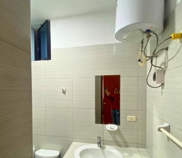 Trujillo Apartment | Mini departamento cerca al Mall Plaza