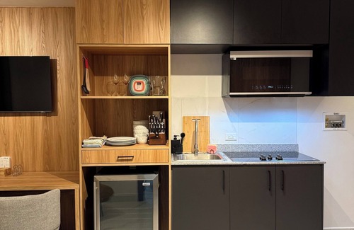 Obarrio Apartment | Mini Design House Chic 1-bedroom apartment at the Center of Panamá