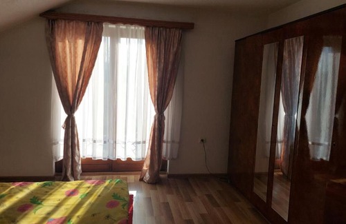 Mali Radic House | Mini Farm Adi