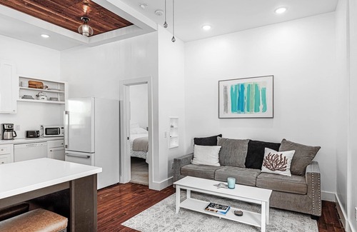 San Jacinto House | Mini G 2 Bedroom Home