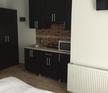 Rakhiv Hotel | Mini-hotel Megora
