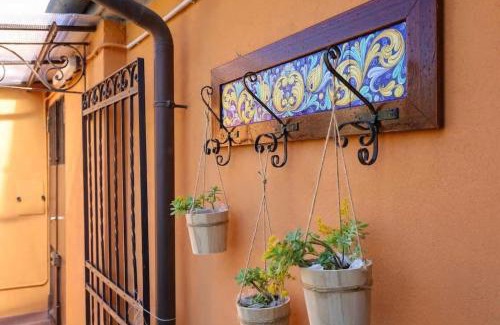 Zona Solari Apartment | Mini-Penthouse with Terrace - Design&Fashion District