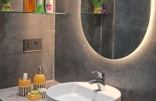 Greater Noida Hotel | Mini Pichu