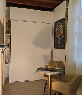 Quartier Vilmorin Apartment | Mini Studio Doré 10m2