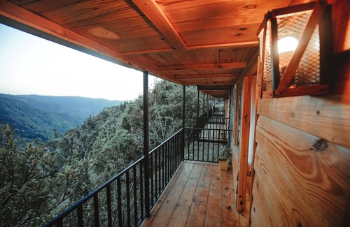 Naina Range Hotel | Minikins - Resorts & Restaurant