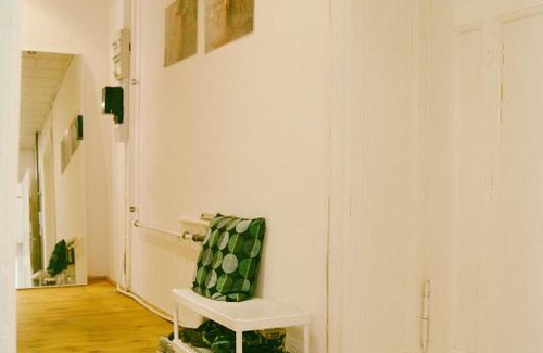 Friedenau House | Minimal Room in a Family home
