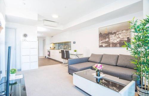 Wentworth Point Apartment | Minimalism modern apartment*waterview*parking*IGA