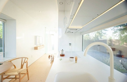 Garfield Apartment | Minimalist Guest House Behind 1907 Historic Pyramid Cottage