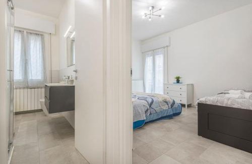 Buon Pastore-Sant'Agnese-San Damaso Apartment | Minimalist Oasis - City life & Hesperia Hospital