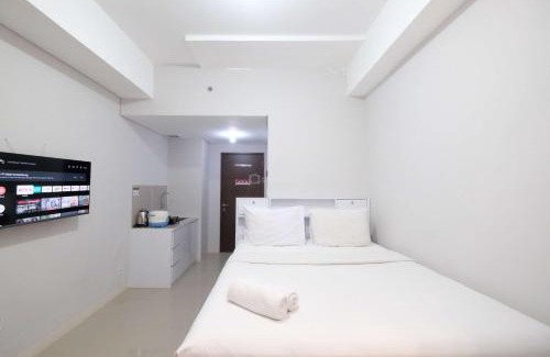 Bekasi Timur Apartment | Minimalist Studio Transpark Juanda Bekasi Timur Apartment By Travelio