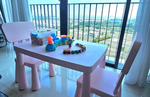 Shah Alam Apartment | Minimalist Trefoil studio Setia Alam linked bridge to SCCC and SCM for 2-4 pax
