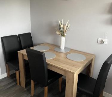 Ballymoney House | Minnie's Cottage