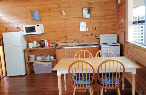 Lower Beulah Cottage | Minnow cabins, peaceful bush setting, cabin 2