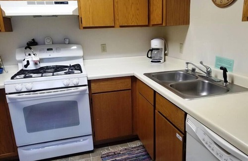 Minocqua House | Minocqua Shores Condo #9