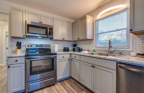 Johnson City House | Mins To Downtown, ETSU, Buffalo Mtn. Park JCMC, VA Med Center