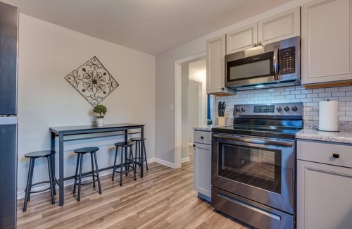 Johnson City House | Mins To Downtown, ETSU, Buffalo Mtn. Park JCMC, VA Med Center