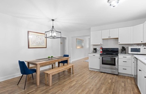 Chattanooga House | Mins to Downtown, Park, & Zoo! Crafty on Hoyt