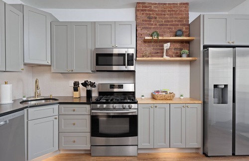 Union City Apartment | Mins to NYC, MetLife Stadium & American Dream!