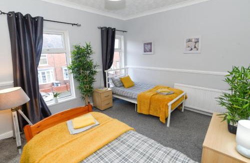 Crewe House | Minshull House