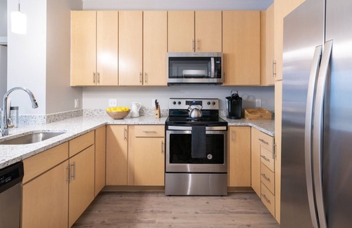 Detroit Apartment | Mint House Detroit - New Center