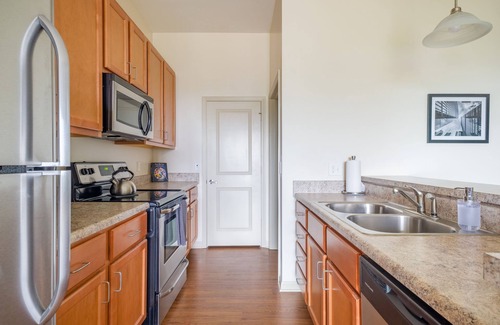 West End Apartment | Mint House Greenville - Downtown