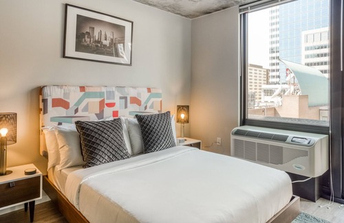 Downtown Minneapolis Apartment | Mint House Minneapolis - Downtown West