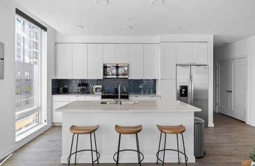 The Gulch Apartment | Mint House Nashville - The Gulch - Division St