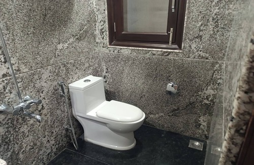 East of Kailash Hotel | Mintstar Apartment And Suites, East Of Kailash