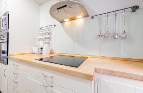 Pacifico Apartment | MintyStay - Abtao