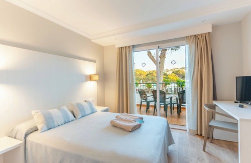 Serpentona Hotel | Minura Hotel Cala Galdana & Apartamentos