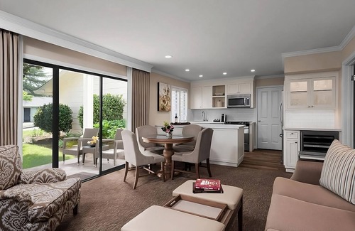 Napa Hotel | Minutes Away from Darioush Winery! 3 Relaxing Units, Onsite Golf Course!