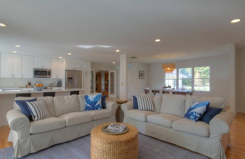 St. Michaels House | Minutes from Downtown St. Michaels | Private Dock | Kayaks