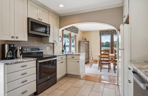 Bozman House | Minutes from Downtown St. Michaels and Tilghman | Private Dock | Outdoor Dining