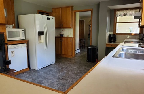Odessa House | MINUTES FROM WATKINS GLEN COME VISIT THE ODESSA OASIS. Spacious home!
