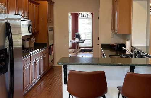 Marion House | Minutes to Downtown Memphis and Southland Casino!!