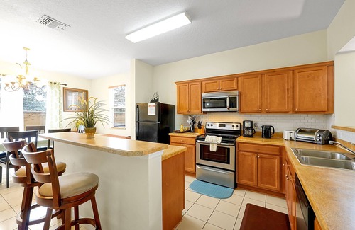 Howey-in-the-Hills House | Minutes to Magic! Walt Disney World Awaits