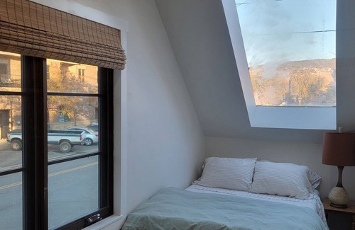 Eagle Apartment | Minutes to Outdoor activities