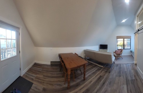 Eagle Apartment | Minutes to Outdoor activities