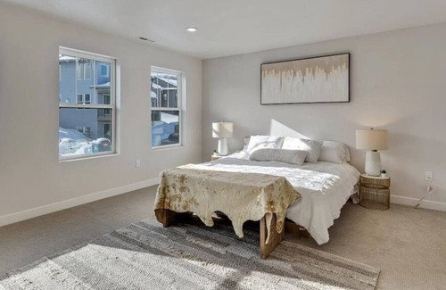 Deer Mountain House | Minutes to Park City|Private Hot Tub|Pets Allowed