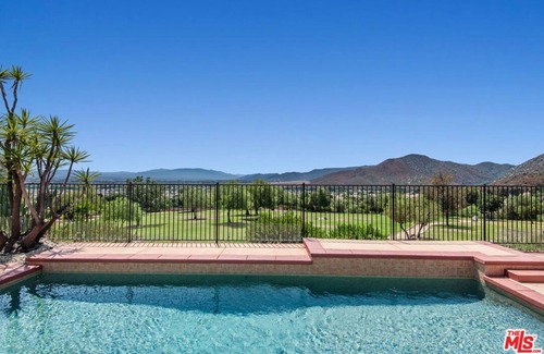 Murrieta House | Minutes to Temecula Wineries, 4Bed/Pool/Spa/Views! Refreshed Spanish Hacienda