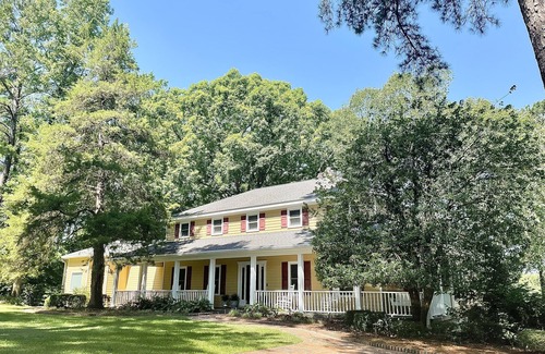 Evans House | Minutes to the MASTERS!