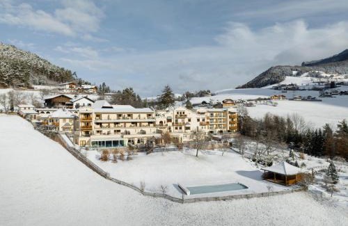 Siusi Hotel | Mirabell Alpine Garden Resort & Spa