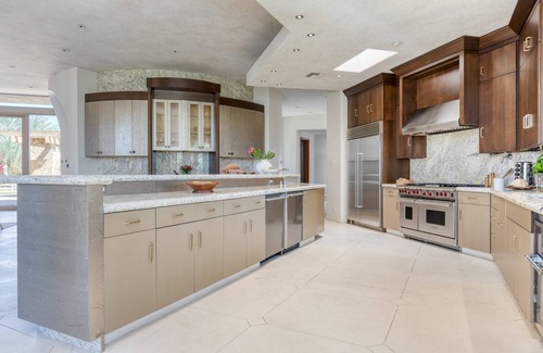Coachella Villa | Mirabella by Avantstay 10 Acre Estate w/Prvt Lake, Golf Course & Pool