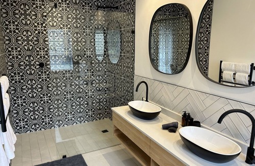 Franschhoek Bed & Breakfast | Mirabelle Guesthouse