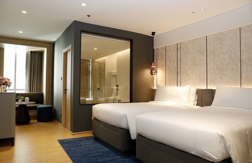 Talat Bang Khen Hotel | Miracle Grand Convention Hotel