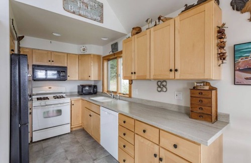 Round Pond House | Miracle place
