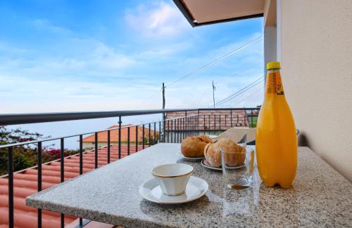 Ponta do Sol Apartment | Miradouro House