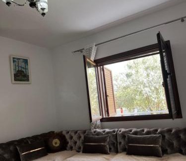 Rade Villa | Miri House