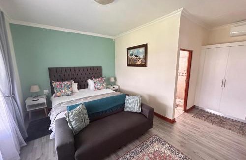 Montagu House | Mirihof Retreat and Olive Estate